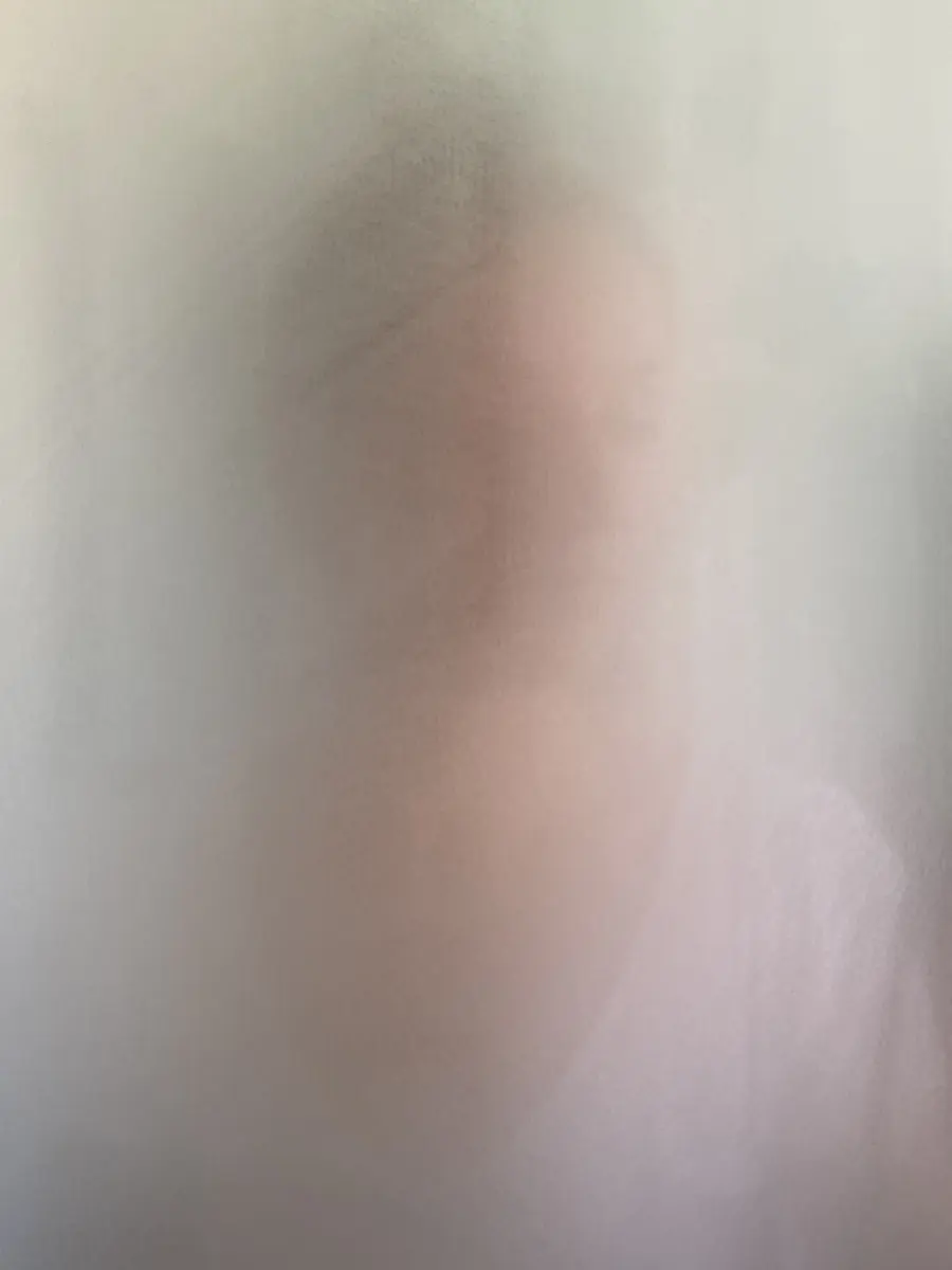 Brigitte Salzmann - just haze II, selbstporträt-serie, 2021-2023