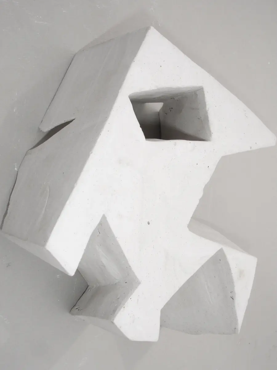 Brigitte Salzmann - should i, 2006, gips